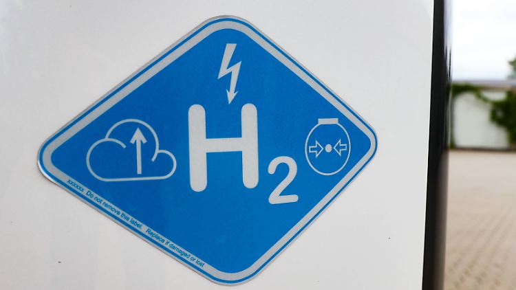 Neben der Solarenergie und der Windkraft wird auch der Energiegewinnung durch Wasserstoff zunehmende Bedeutung zugemessen. 