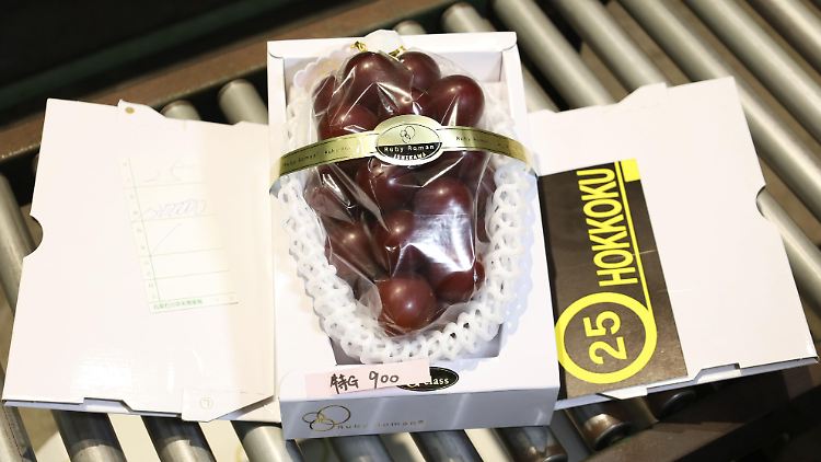 10.000 Euro sind ein stolzer Preis für ein Bund Trauben.