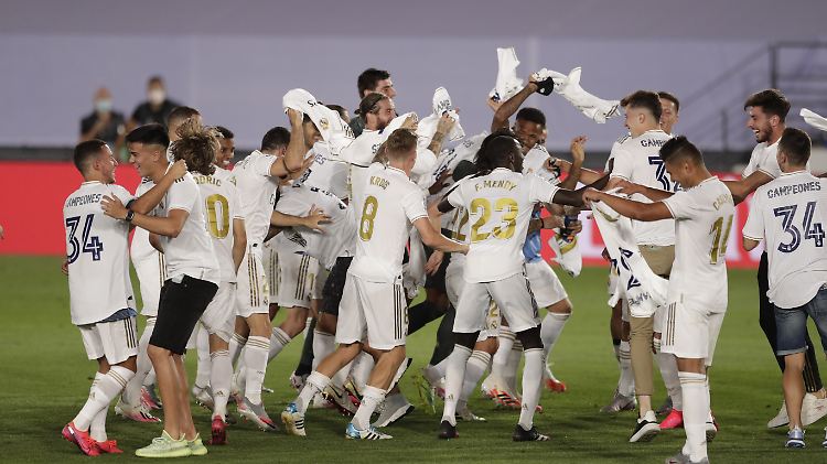 Sieg und Meistertitel perfekt: Real gewinnt zu Hause gegen Villareal.