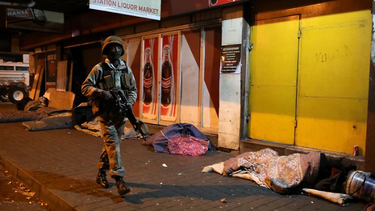 Die Corona-Pandemie hat die Situation der Obdachlosen auf den Straßen von Johannesburg noch verschärft. 