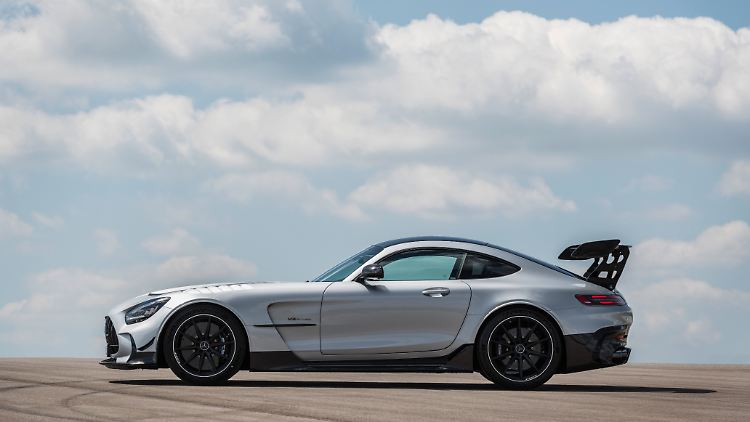 Der Mercedes-AMG GT Black Series ist mit 730 PS der stärkste Serien-V8, der die Hallen in Affalterbach je verlassen hat.