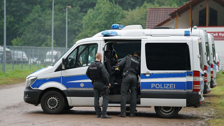 Die Polizei bezeichnete den Flüchtigen als "Waldläufer". 