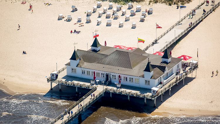 Von Berlin morgens nach Usedom an den Strand und Abends zurück - bis August erstmal nicht zu machen.