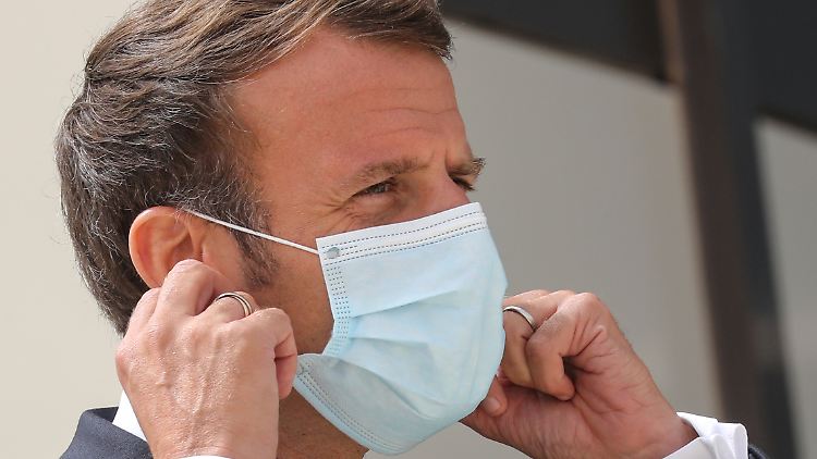 Frankreichs Präsident Macron kündigte eine Verschärfung der Maskenpflicht bereits am Dienstag an.