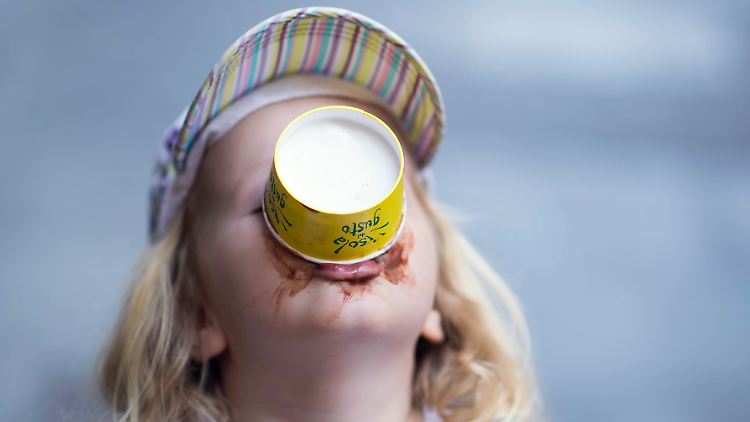 "Sharenting": Einige Eltern nutzen soziale Medien, um sich mit Fotos ihrer Kinder zu schmücken.