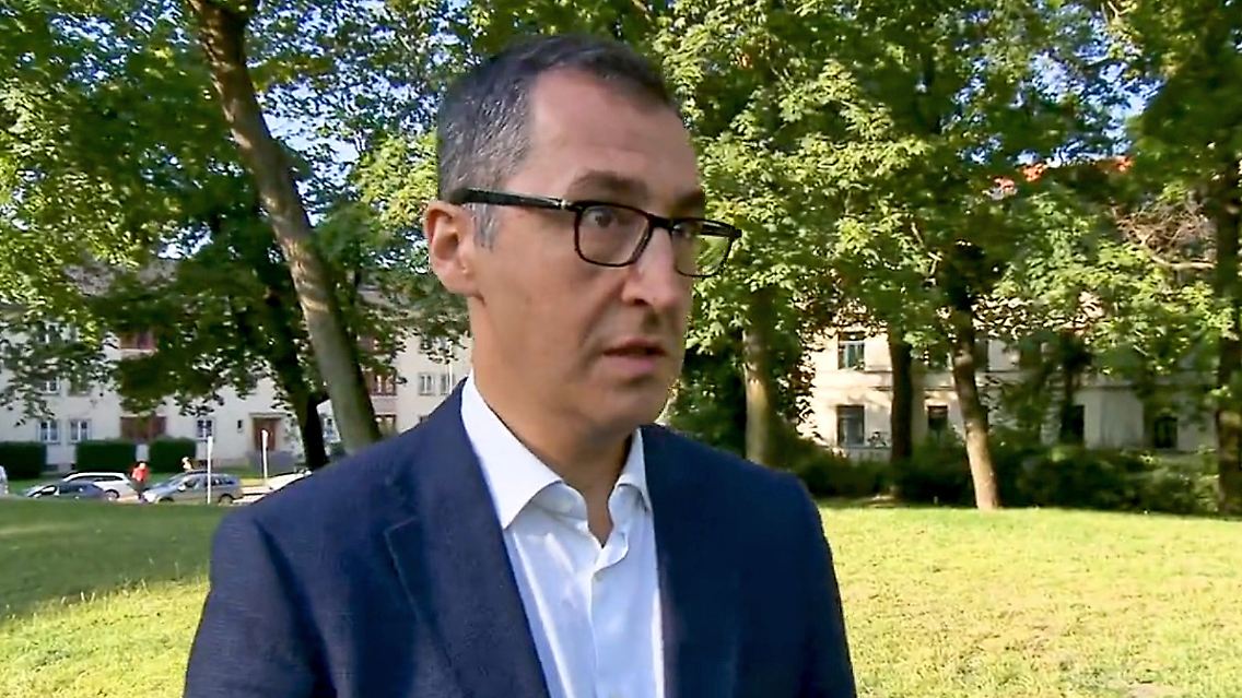 frühstart-özdemir.jpg