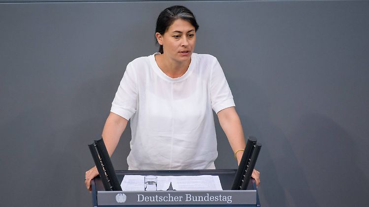 Auch die Grünen-Abgeordnete Filiz Polat wird vom "NSU 2.0" bedroht.