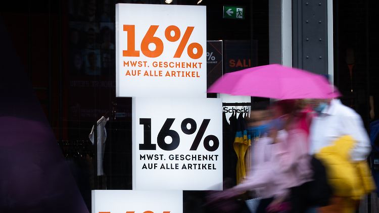Viele Einzelhändler sind bemüht, die Mehrwertsteuersenkung an die Kunden weiterzugeben.