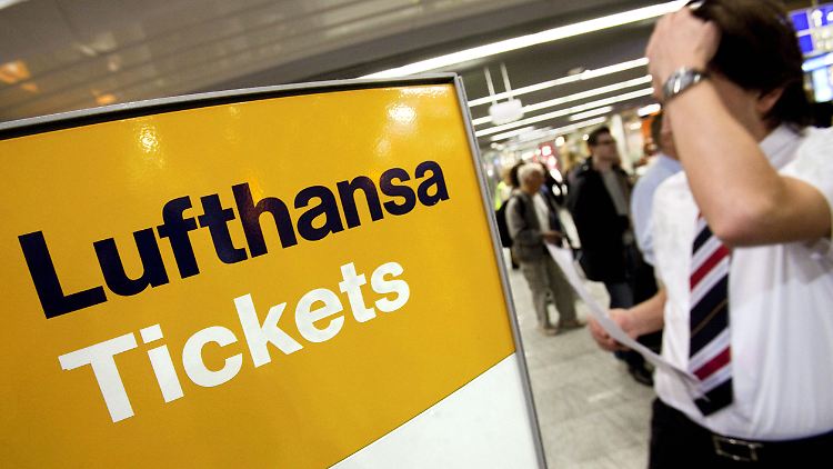 "Die Lufthansa hat automatisierte Erstattungssysteme abgeschaltet", sagt Müller.