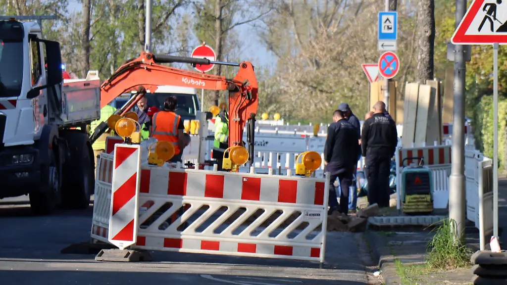 Die-Weltkriegsbombe-wurde-bei-Bauarbeiten-gefunden