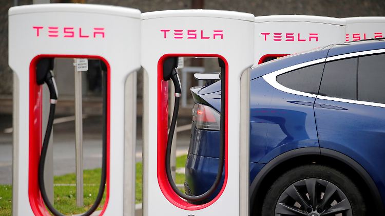 Tesla will vom Sommer 2021 an Elektroautos in Grünheide in Brandenburg produzieren.