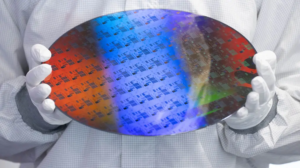 Einigung-mit-der-Gewerkschaft-Tarifvertrag-bei-Globalfoundries-in-Dresden-auf-weitere-Mitarbeitergruppen-ausgeweitet-Symbolbild