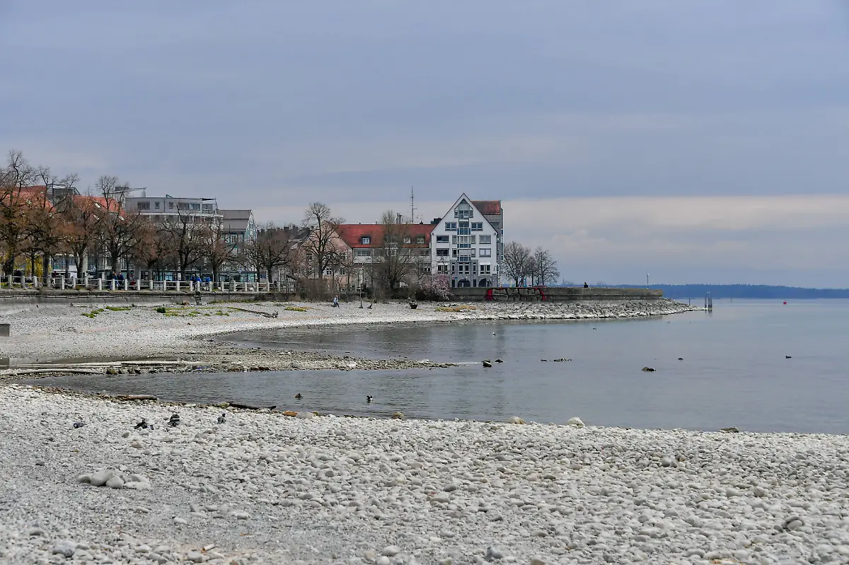 8252e4f375082ed8c6be3d5e21f4eb94