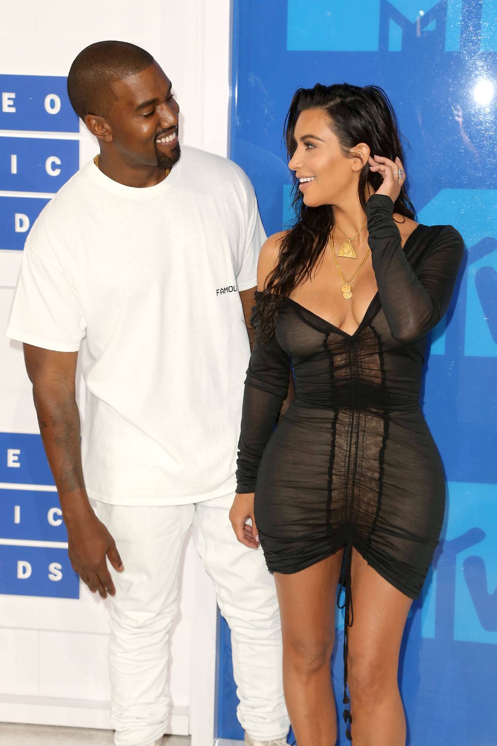 Sie sind steinreich, weltberühmt, einflussreich und stylisch. Kim Kardashian und Kanye West - kurz "Kimye" genannt - sind ...