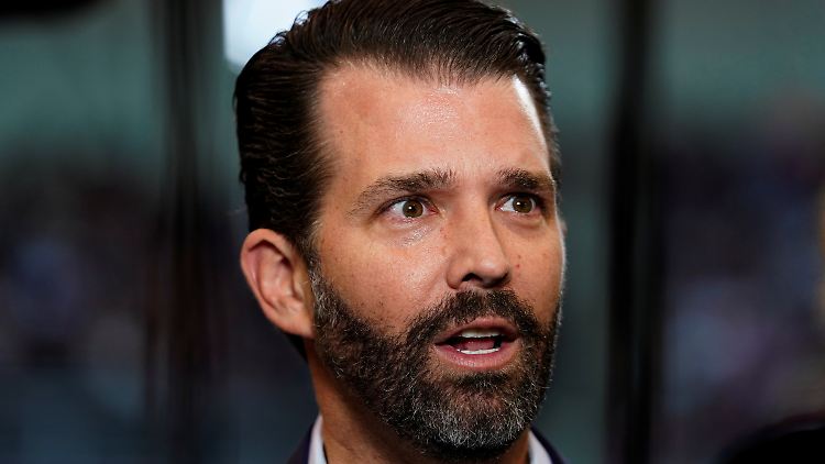 Donald Trump Jr. hat wie sein Vater Ärger mit Twitter wegen irreführender Tweets zu Covid-19.