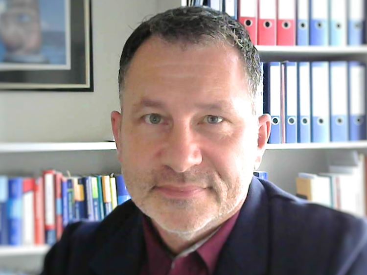 Prof. Dr. Norbert Rohleder ist Professor für Human Resource Management und Soziale Interaktion an der Hochschule Mainz.
