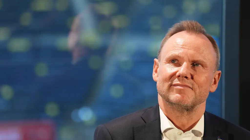 Innen-und-Sportsenator-Andy-Grote-befuerwortet-eine-Hamburger-Olympia-Bewerbung