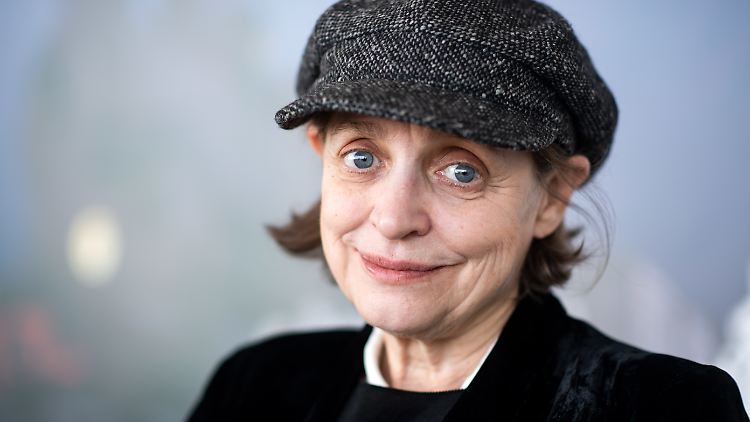 Katharina Thalbach liebt ihren Mann, will mit ihm aber nicht zusammen wohnen.