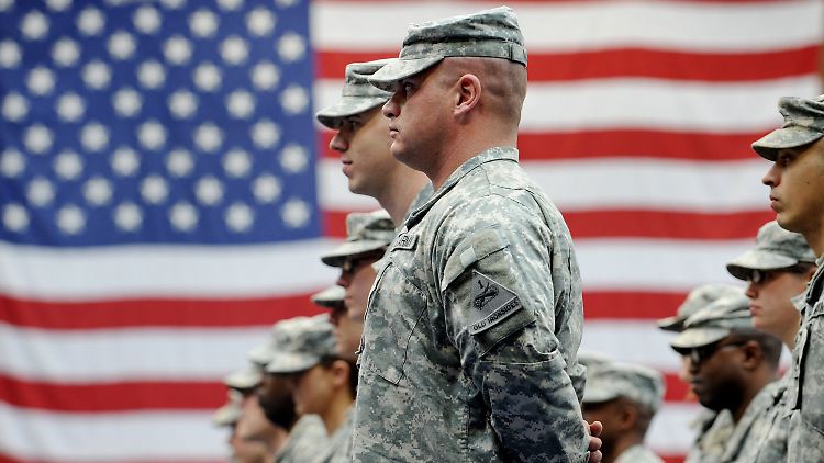 Als US-Präsident hatte Trump mit dem Abzug von 12.000 US-Soldaten gedroht.