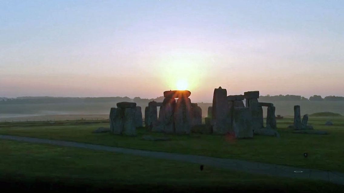 Stonehenge.jpg