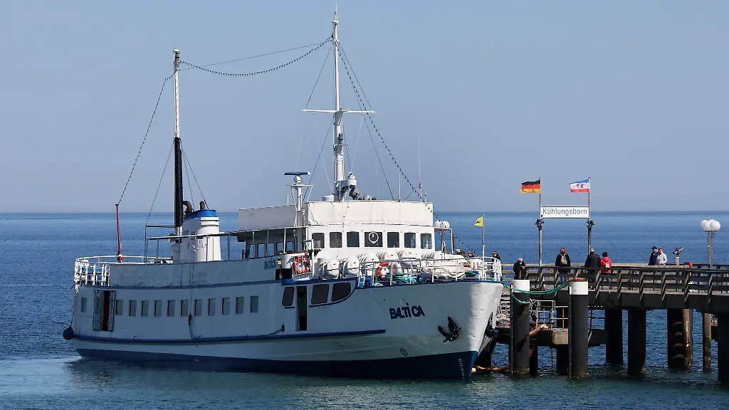 Die-Baltica-soll-morgen-abgeschleppt-werden