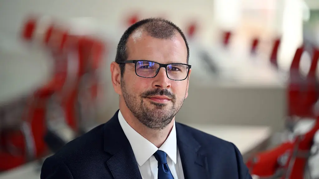 Brandenburgs-Bildungsminister-Steffen-Freiberg-SPD-verteidigte-die-vorlaeufige-Pause-bei-den-Einstellungen-von-Lehrern-Archivbild