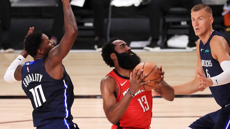 Houstons Superstar James Harden war für die Dallas Mavericks nicht zu stoppen.