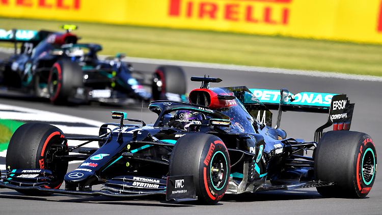 Auch in Silverstone stellt sich wieder vor allem die Frage: In welcher Reihenfolge fahren die Mercedes hintereinander her?