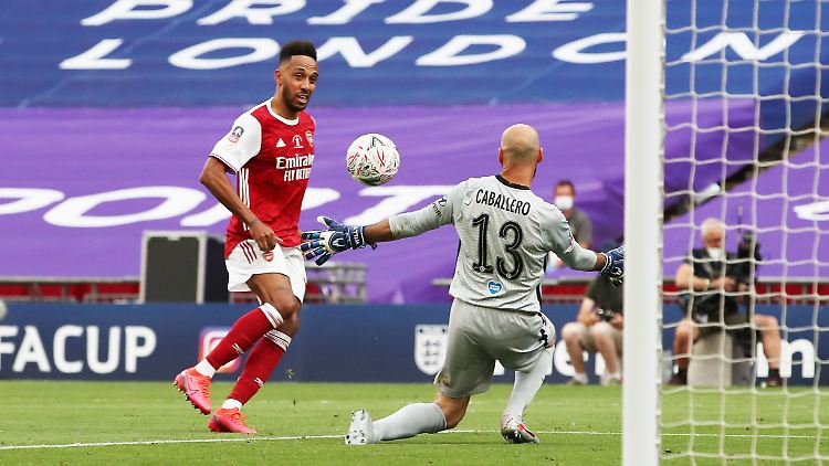 Aubameyang lupft die Gunners zum Titelgewinn im ältesten Pokalwettbewerb der Welt.