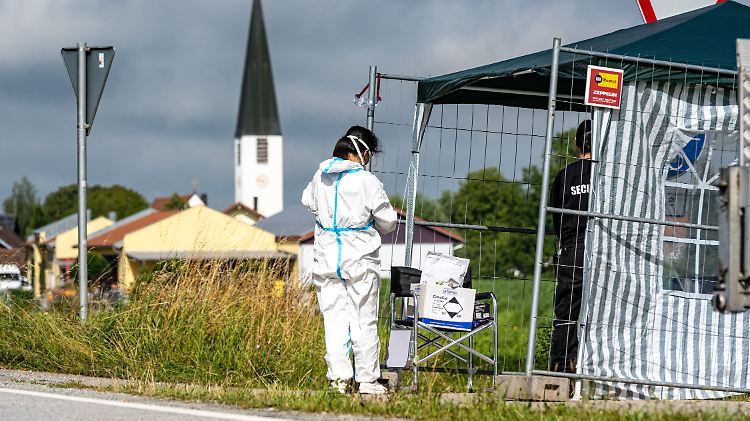 Alle Saisonarbeitskräfte werden im Landkreis auf das Coronavirus getestet.