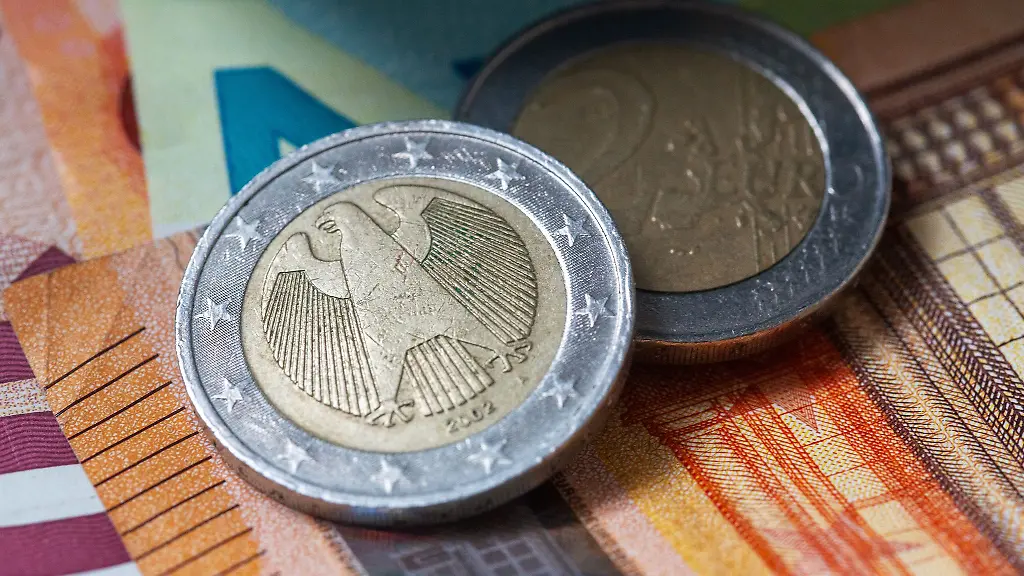 Den-Staedten-in-Schleswig-Holstein-geht-das-Geld-aus