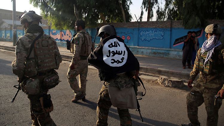 Kämpfer der Terrororganisation Islamischer Staat sind weiterhin aktiv, die Organisation hat aber offenbar auch mit den Einschränkungen zur Eindämmung der Corona-Pandemie zu kämpfen.