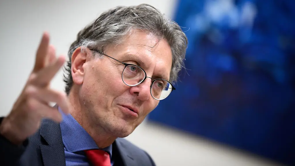 Bausenator-Christian-Gaebler-SPD-will-dass-in-Pankow-tausende-neuer-Wohnungen-entstehen