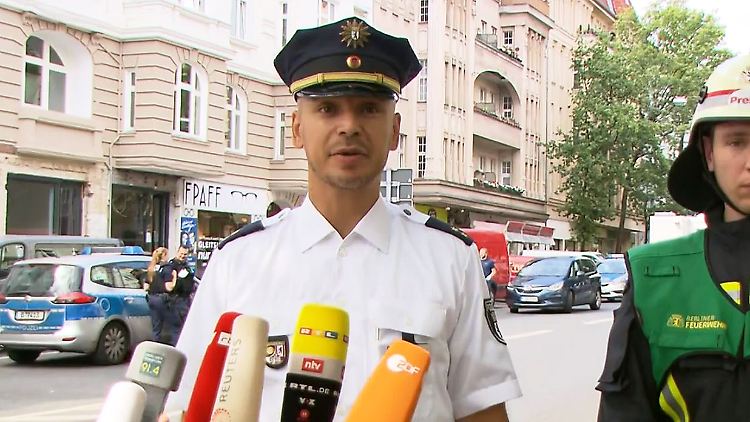 Berlin Polizei Banküberfall.JPG