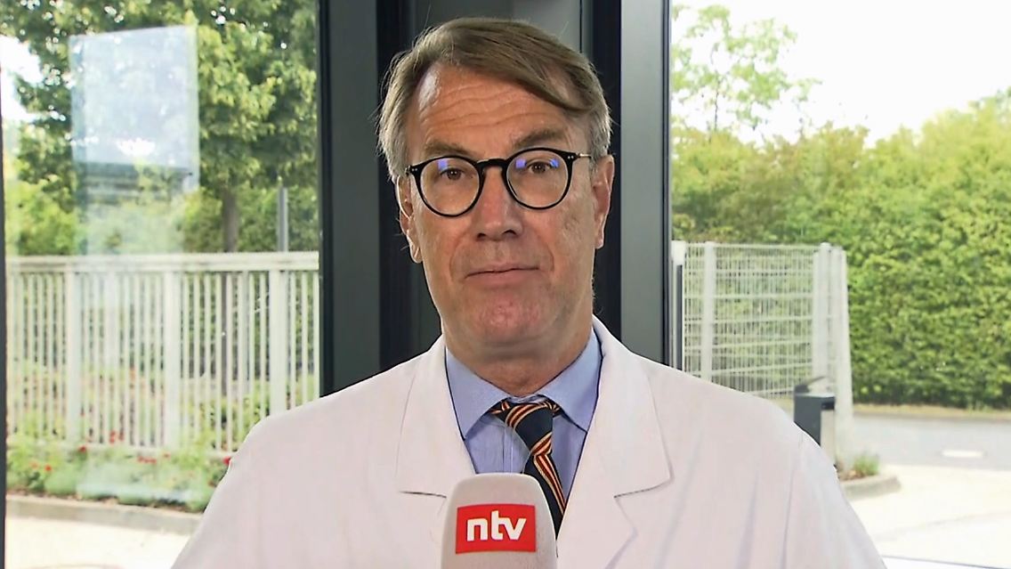 dr zinn.jpg