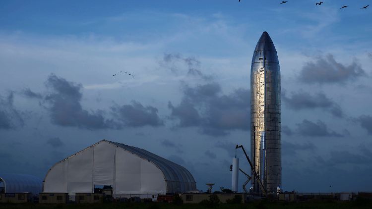 Prototyp des Starships auf dem SpaceX-Gelände in Texas.