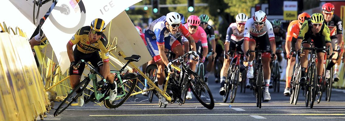 Der niederländische Radprofi Fabio Jakobsen schwebt nach einem Sturz in Lebensgefahr.