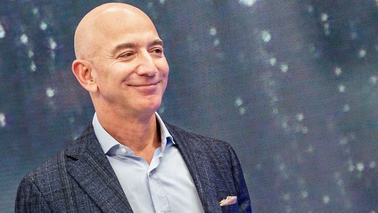 Amazons Höhenflug könnte Chef Bezos zu einem neuem Rekord verhelfen.