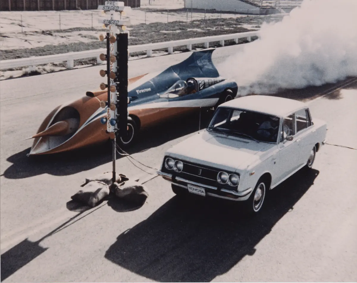 01-Seit-90-Jahren-auf-der-UEberholspur-Toyota-wollte-Quelle-Toyota-USA