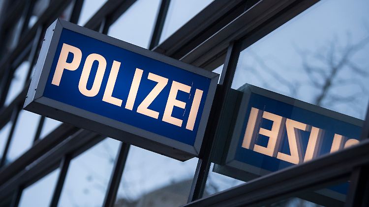 Der ehemalige Polizeibeamte und seine Ehefrau waren Ende Juli kurzzeitig festgenommen worden.