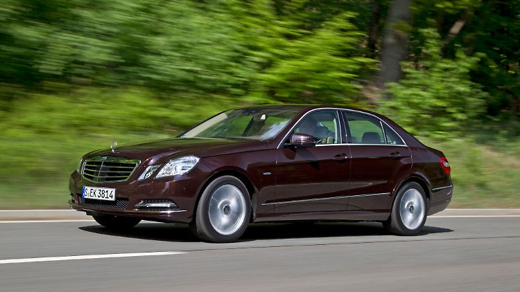 2013 überarbeitete Mercedes die E-Klasse gründlich.