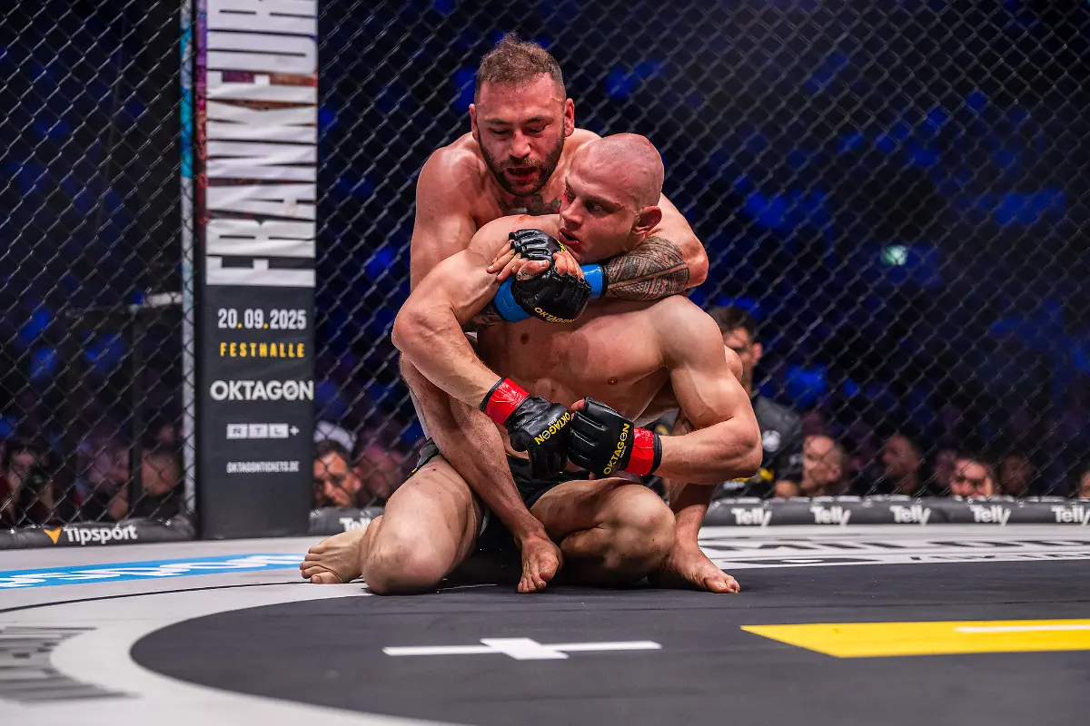 20250405235145-PD1681016810