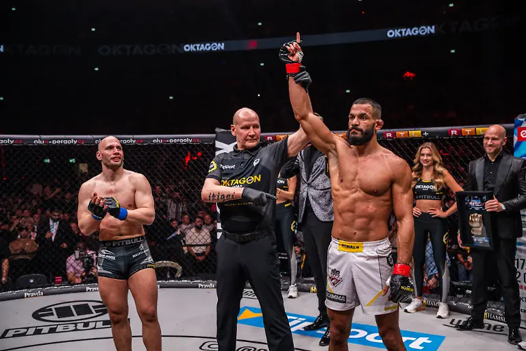 20250405232735-PD1644516445