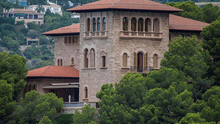Nach Angaben des Königshauses wird die Familie bis zum 18. August im Marivent-Palast vor den Toren der Inselhauptstadt Palma bleiben