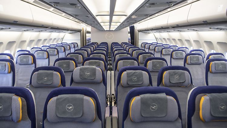 Bei der Lufthansa gingen nach Angaben von Vorstand Harry Hohmeister mehr als zwei Millionen Erstattungsanfragen ein.