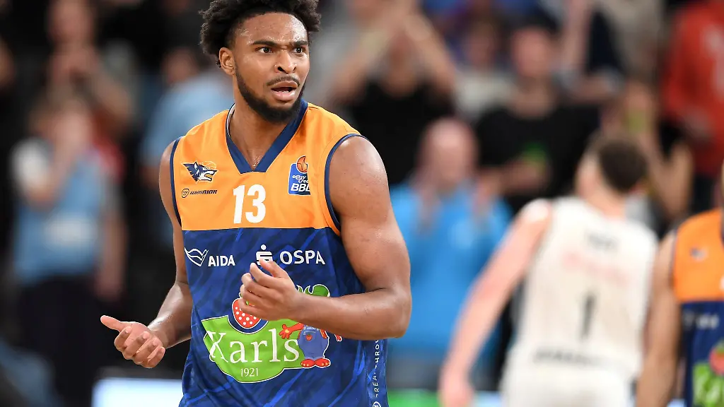 Rostocks-Bryce-Hamilton-war-gegen-Ludwigsburg-bester-Werfer