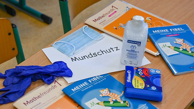 Erstklässler erleben ihre Einschulung unter erschwerten Bedingungen.
