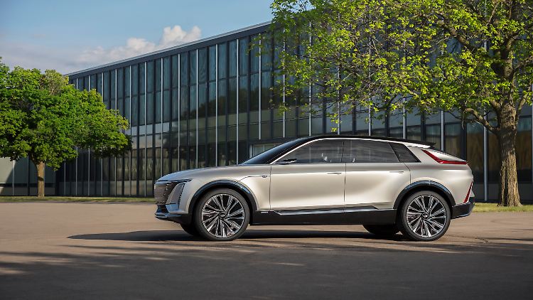 Der Cadillac Lyriq soll gegen die Konkurrenz eines Tesla Model X, Audi E-Tron und Mercedes EQC anfahren.