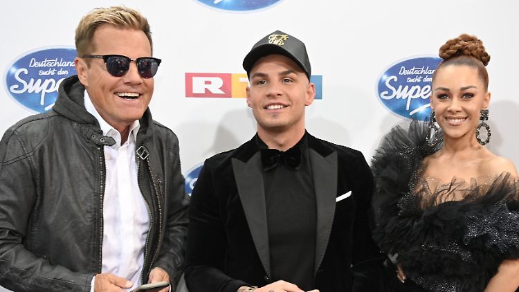 Pietro Lombardi (Mitte) mit seinen ehemaligen Kollegen Dieter Bohlen und Oana Nechiti.