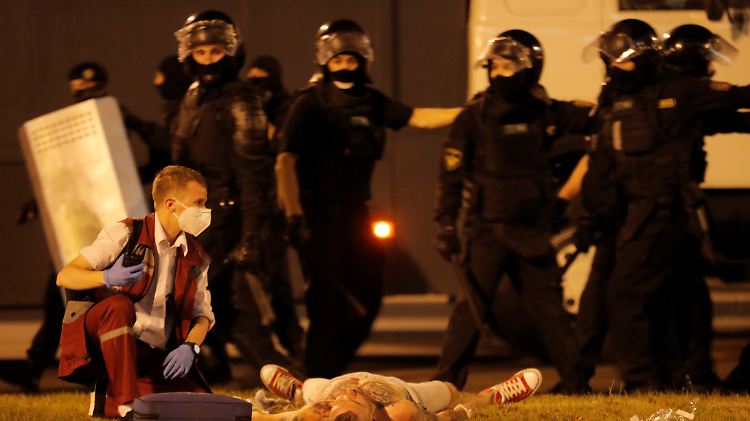 Die Minsker Polizei geht hart gegen Demonstranten vor.
